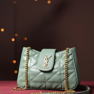 Quilted Chain Shoulder Bag